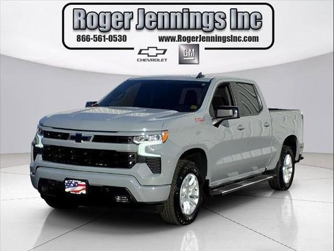 Used 2024 Chevrolet Silverado 1500 RST image 1