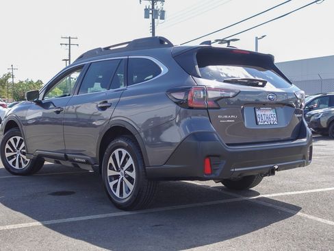 Certified 2022 Subaru Outback Premium AWD/4WD image 7