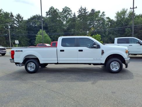 Used 2022 Ford F250 XL w/ Power Equipment Group AWD/4WD image 4
