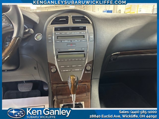 Used 2011 Lexus ES 350 w/ Preferred Accessory Package FWD image 12