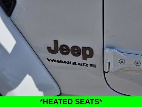 Used 2024 Jeep Wrangler Unlimited Rubicon AWD/4WD image 7
