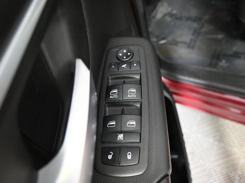 Used 2023 RAM 1500 Big Horn AWD/4WD image 19