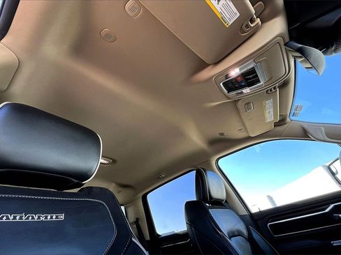 Certified 2021 RAM 1500 Laramie image 23