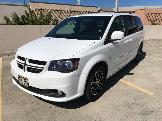 Used 2016 Dodge Grand Caravan R/T FWD image 1