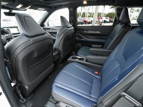 New 2026 INFINITI QX60 Sport w/ Dark Cargo Package image 26