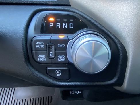 Used 2020 RAM 1500 Laramie image 23