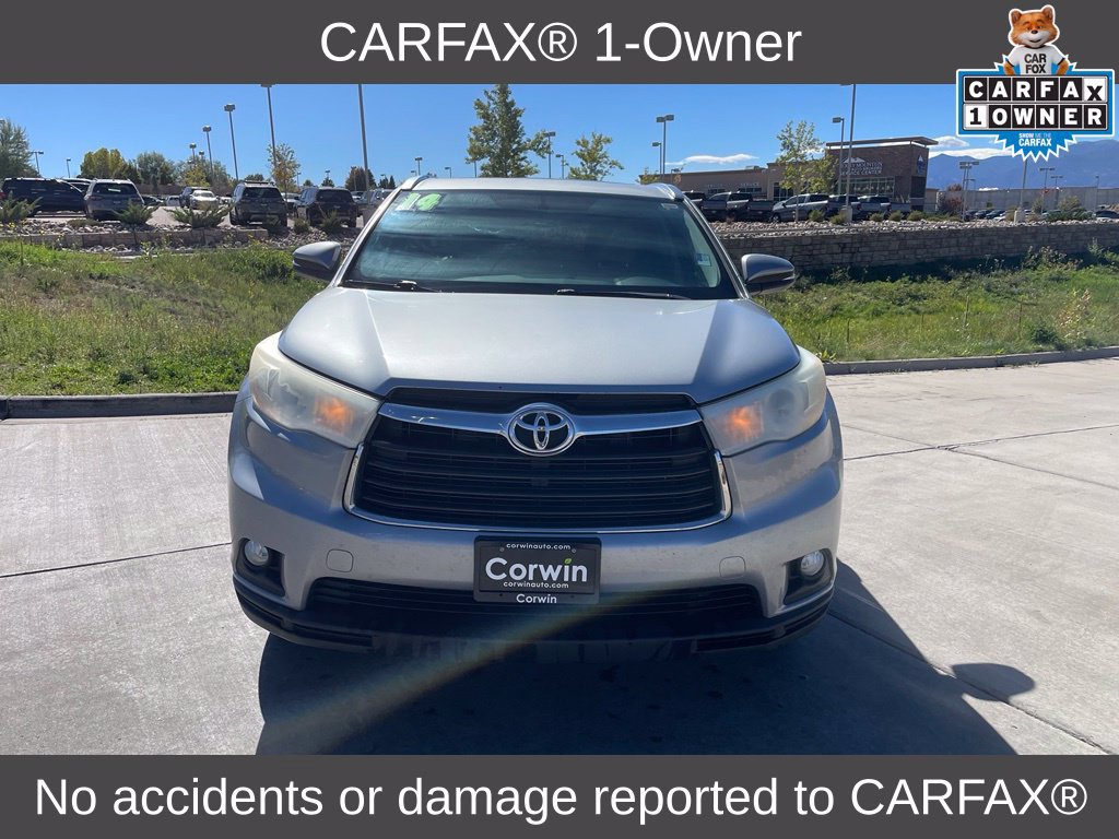 Used 2014 Toyota Highlander XLE AWD/4WD image 2