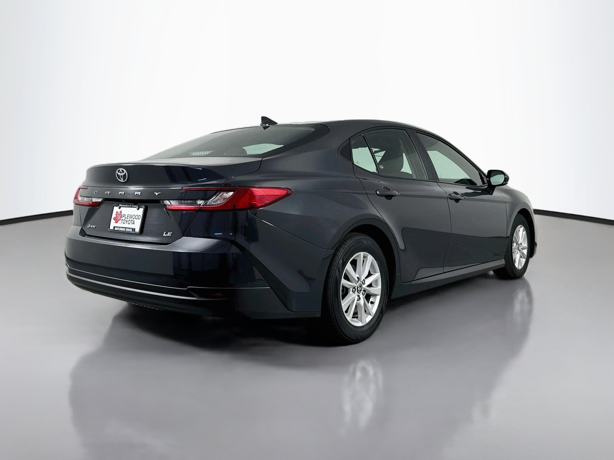 Used 2025 Toyota Camry LE FWD image 7