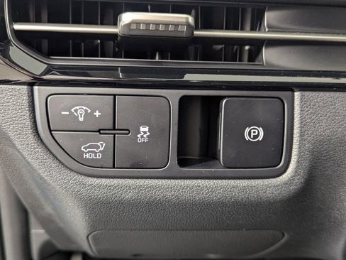 New 2026 Kia Sportage EX FWD image 13