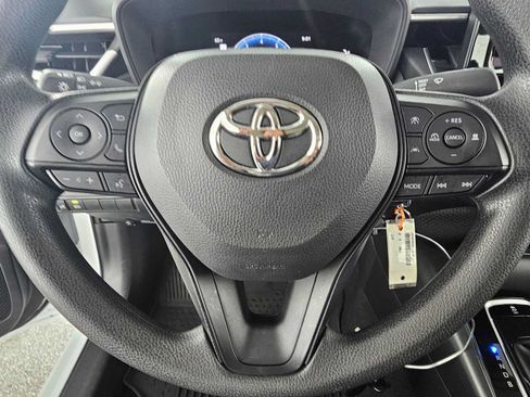 Used 2026 Toyota Corolla LE FWD image 22