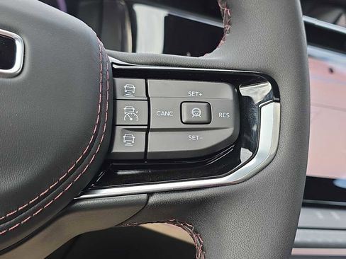 New 2025 Jeep Wagoneer S Limited image 37