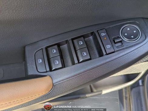 Used 2024 Kia Seltos EX AWD/4WD image 15