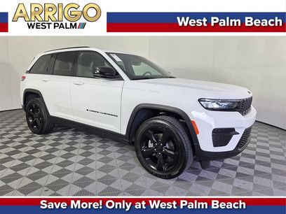 Used 2024 Jeep Grand Cherokee Altitude