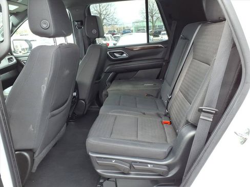 Used 2022 GMC Yukon SLE w/ Gmc Pro Safety Plus Package image 11