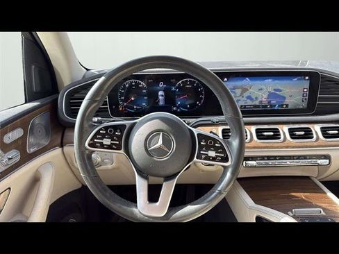 Used 2020 Mercedes-Benz GLE 350 4MATIC image 11