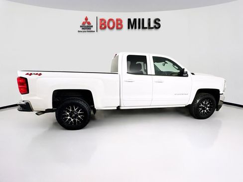 Used 2019 Chevrolet Silverado 1500 LT AWD/4WD image 8