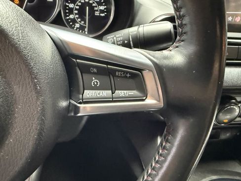 Used 2019 MAZDA MX-5 Miata RF Club RWD image 25