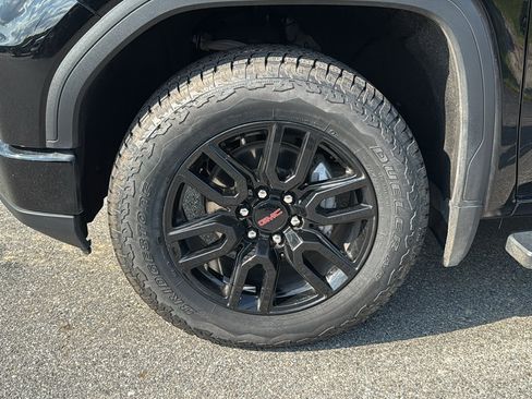 Certified 2025 GMC Sierra 1500 Elevation AWD/4WD image 11