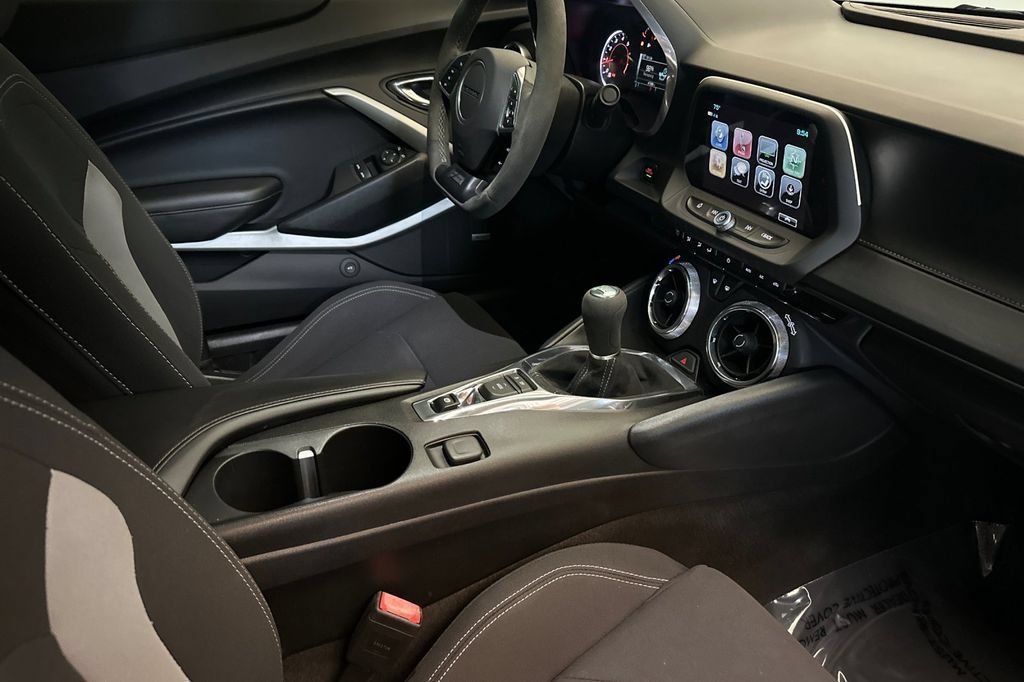 Used 2017 Chevrolet Camaro LS RWD image 15
