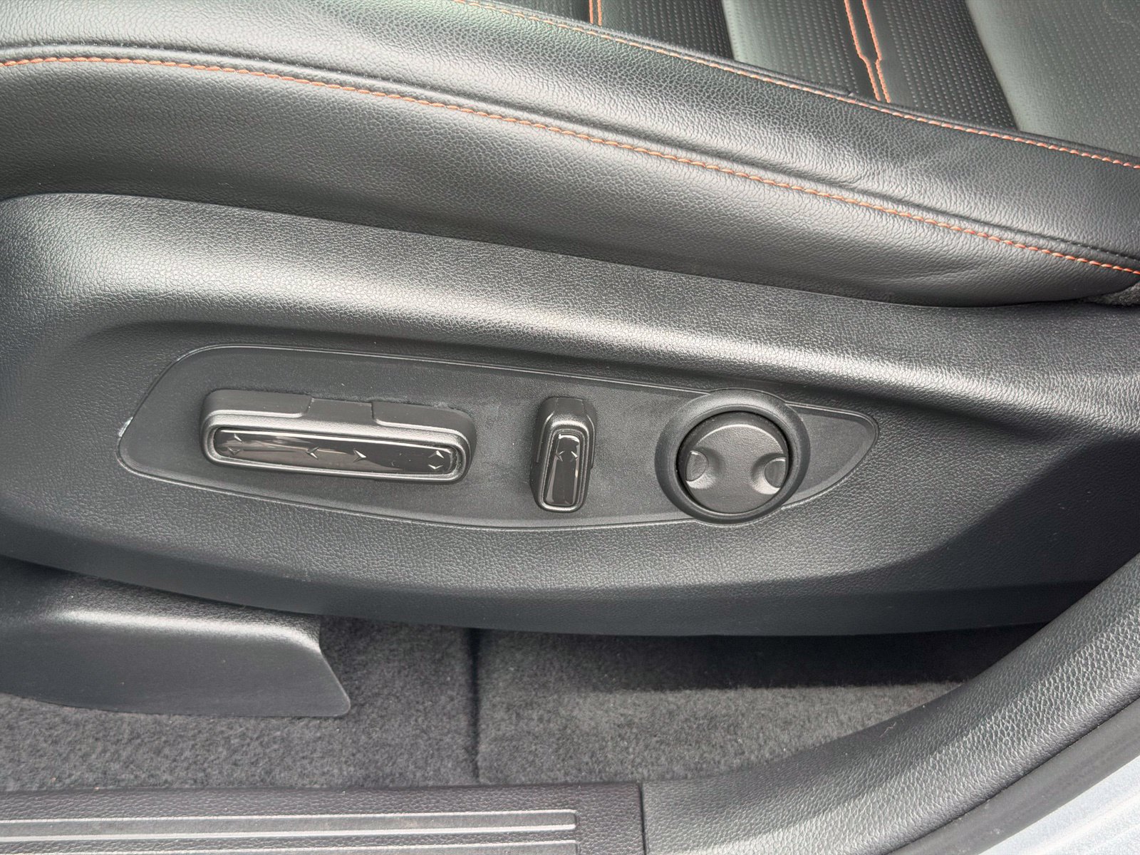 Used 2025 Honda CR-V Sport-L image 15
