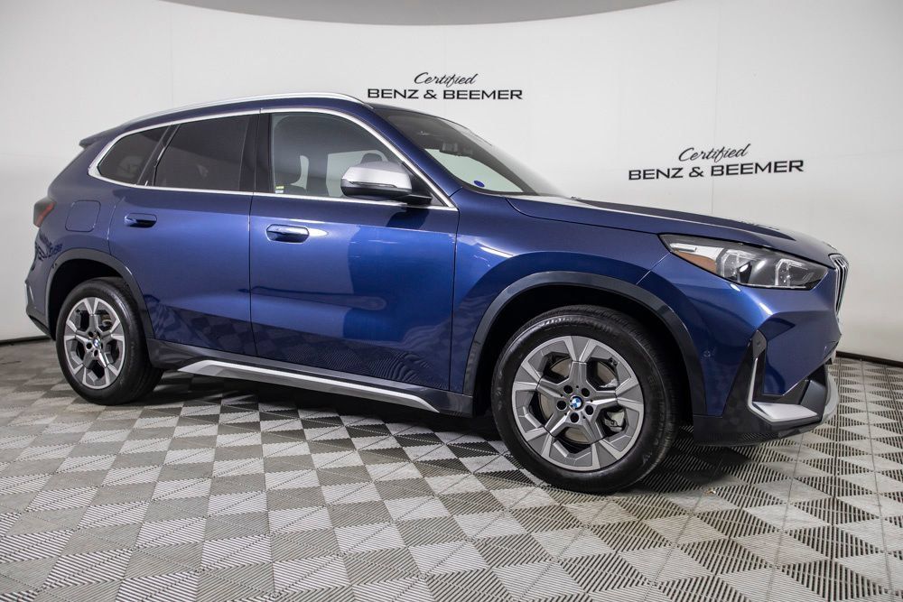Used 2024 BMW X1 xDrive28i w/ Convenience Package AWD/4WD image 2