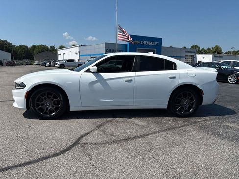 Used 2018 Dodge Charger GT AWD/4WD image 2