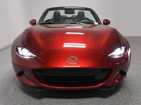 Used 2025 MAZDA MX-5 Miata Grand Touring RWD image 4