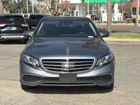 Used 2018 Mercedes-Benz E 300 w/ Premium 3 Package (Q03) image 2