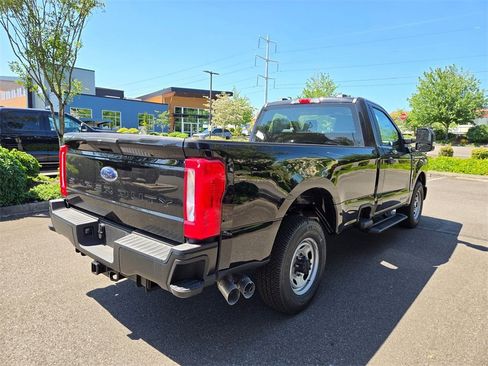 New 2025 Ford F350 XL image 5