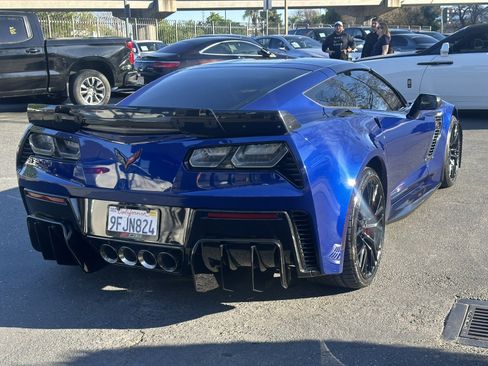 Used 2017 Chevrolet Corvette Z06 image 9