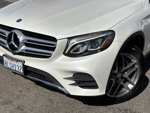 Used 2017 Mercedes-Benz GLC 300 w/ Premium 2 Package image 2