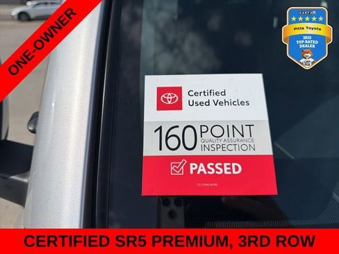 Used 2022 Toyota 4Runner SR5 Premium w/ Moonroof Package image 10