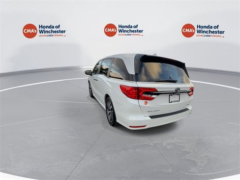 Certified 2023 Honda Odyssey Touring image 8