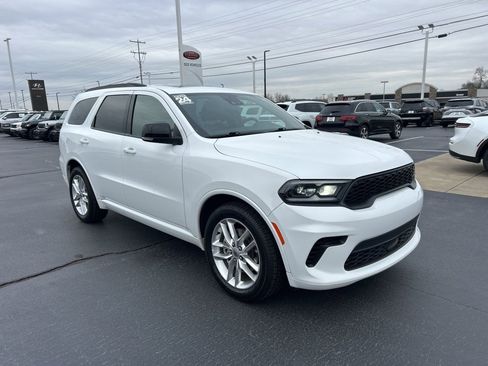 Used 2024 Dodge Durango GT image 25