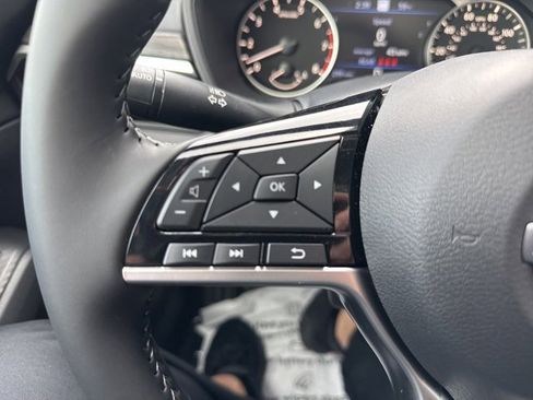 New 2025 Nissan Altima 2.5 SV w/ SV Premium Package image 11