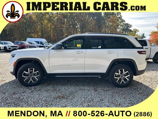 New 2027 Jeep Grand Cherokee Laredo X AWD/4WD image 6