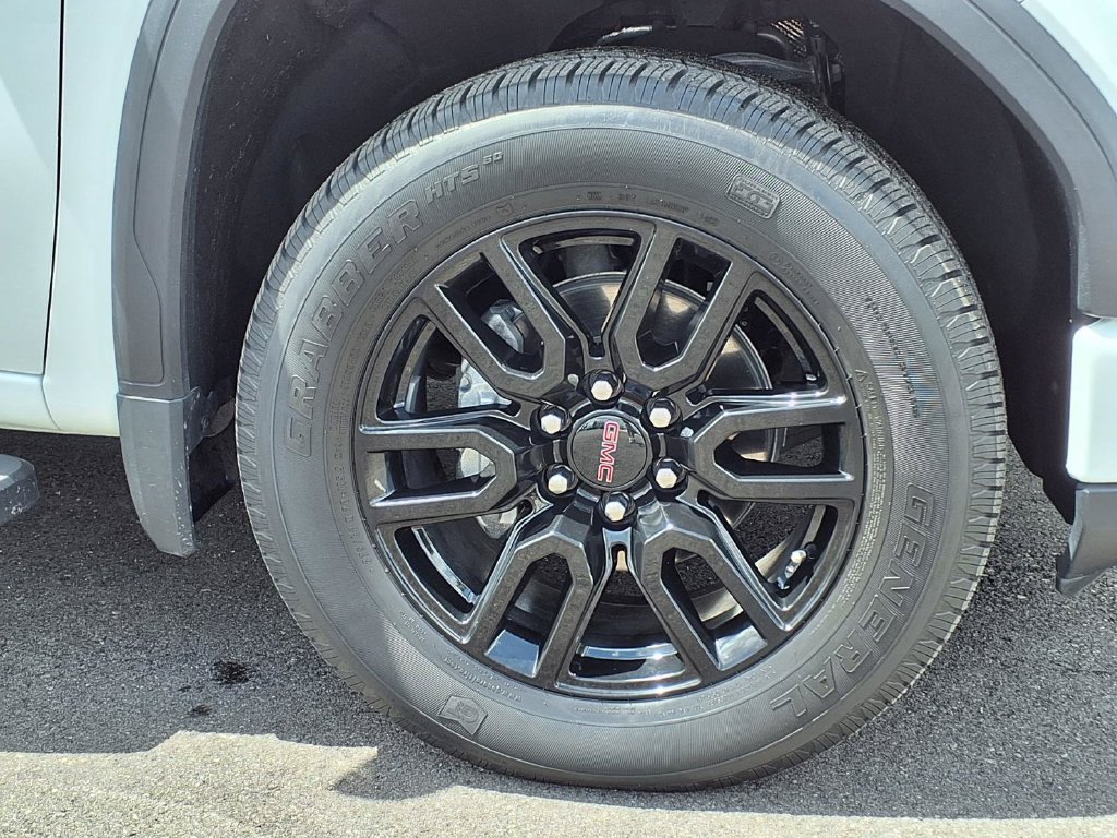 Used 2023 GMC Sierra 1500 Elevation RWD image 12