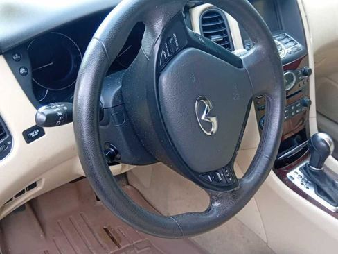 Used 2017 INFINITI QX50 AWD w/ Premium Plus Package image 17