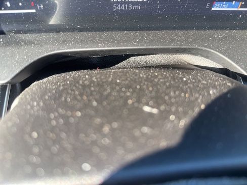 Used 2024 Jeep Grand Cherokee Altitude image 10