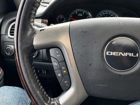 Used 2011 GMC Sierra 2500 Denali w/ LPO, Protection Package AWD/4WD image 14
