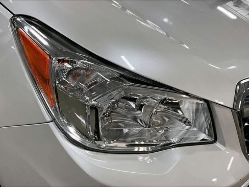 Used 2014 Subaru Forester 2.5i Premium w/ All-Weather Package image 27