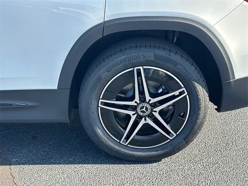 Used 2023 Mercedes-Benz EQB 250+ image 20