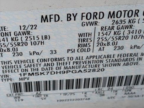 Used 2023 Ford Explorer XLT w/ Equipment Group 202A RWD image 15
