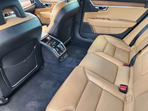 Used 2018 Volvo S90 T6 Inscription w/ Convenience Package AWD/4WD image 22