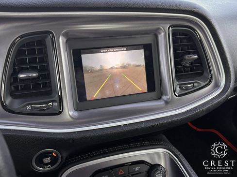 Used 2019 Dodge Challenger SXT w/ Blacktop Package image 15