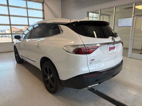 Used 2023 Buick Enclave Essence w/ Experience Buick Package AWD/4WD image 7