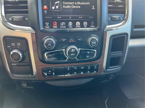 Used 2016 RAM 3500 Laramie w/ Cold Weather Group AWD/4WD image 28