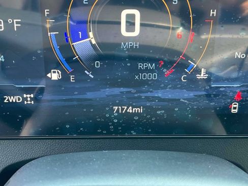 Used 2026 Chevrolet Traverse LT AWD/4WD image 29