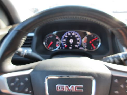 Used 2022 GMC Acadia SLT w/ Elevation Edition FWD image 33