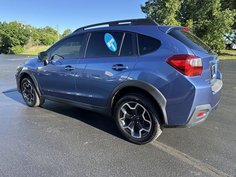 Used 2014 Subaru Crosstrek 2.0i Premium w/ Moonroof Package AWD/4WD image 3